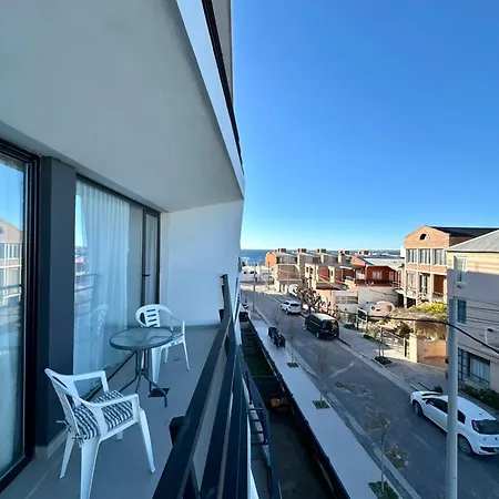 Bello Departamento Cerca Del Mar Puerto Madryn Exterior photo